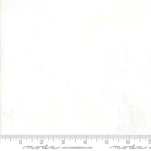 Moda Fabrics Grunge White Paper 108' 11108-101