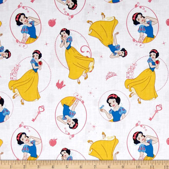 Camelot Cottons Disney Princess Snow White 85100107 01