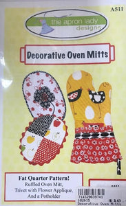 The Apron Lady Designs Decorative Oven Mitts TALA511