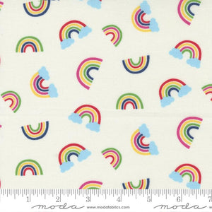 Moda Fabric Rainbow Garden Scattered Rainbows Cloud 35362 11