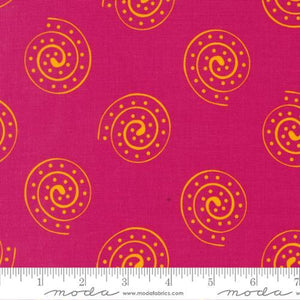 Moda Fabrics Creativity Roars Pomegranate 47544 19